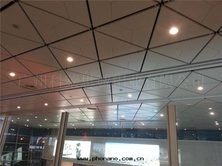 造型鋁(lǚ)扣闆