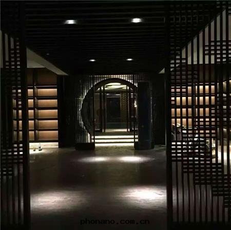 异(yì)形鋁(lǚ)單闆