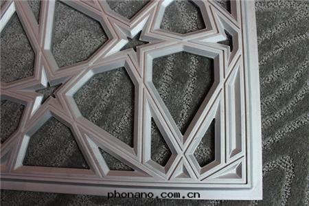 镂空(kōng)雕花(huā)闆