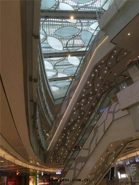 鋁(lǚ)蜂窩闆案(àn)例