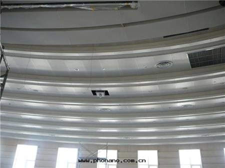 沖孔鋁(lǚ)單闆