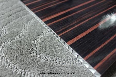 實(shí)木(mù)皮(pí)鋁(lǚ)蜂窩闆