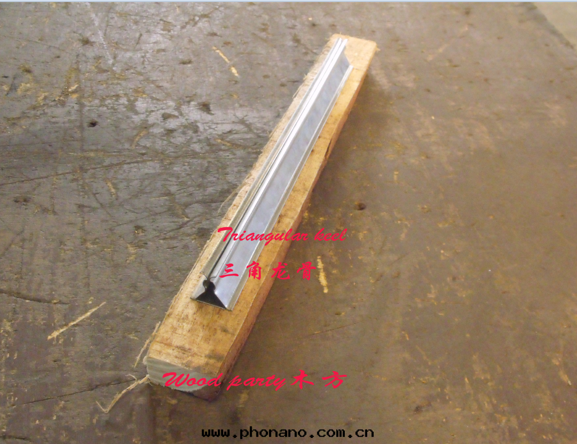 新(xīn)型鋁(lǚ)蜂窩闆挂裝(zhuāng)技術(shù)的(de)研發(fà)