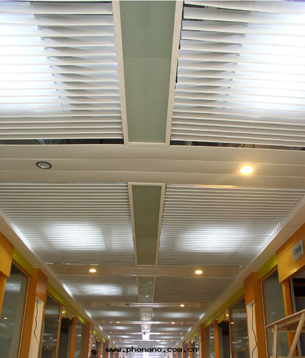 交通(tòng)事業对(duì)蜂窩鋁(lǚ)闆的(de)影響