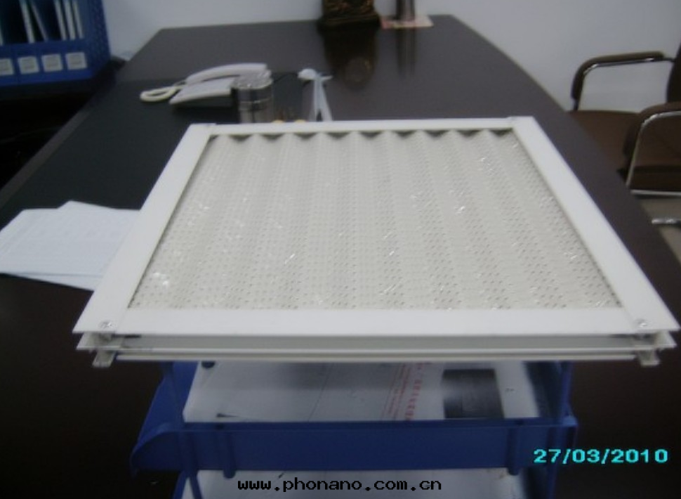 鋁(lǚ)蜂窩闆新(xīn)型家(jiā)具