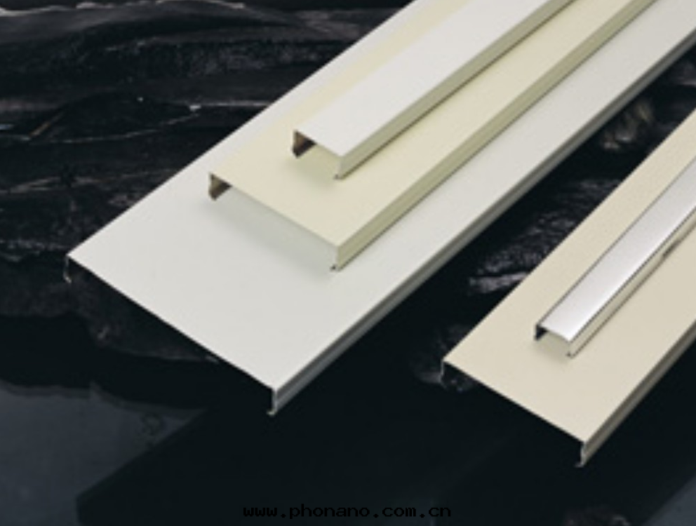 鋁(lǚ)蜂窩闆是(shì)什(shén)麼(me)