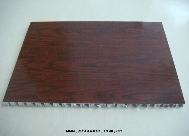 金(jīn)屬鋁(lǚ)蜂窩闆幕牆(qiáng)應(yìng)用(yòng)