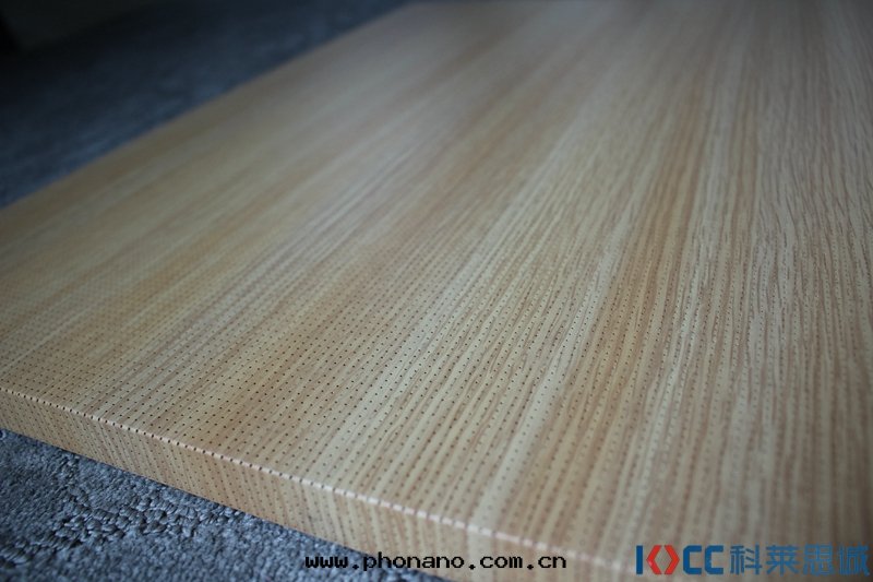 仿木(mù)紋蜂窩鋁(lǚ)闆