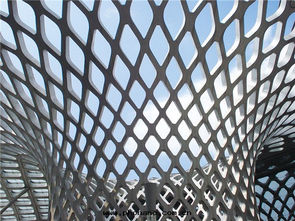 鋁(lǚ)單闆幕牆(qiáng)