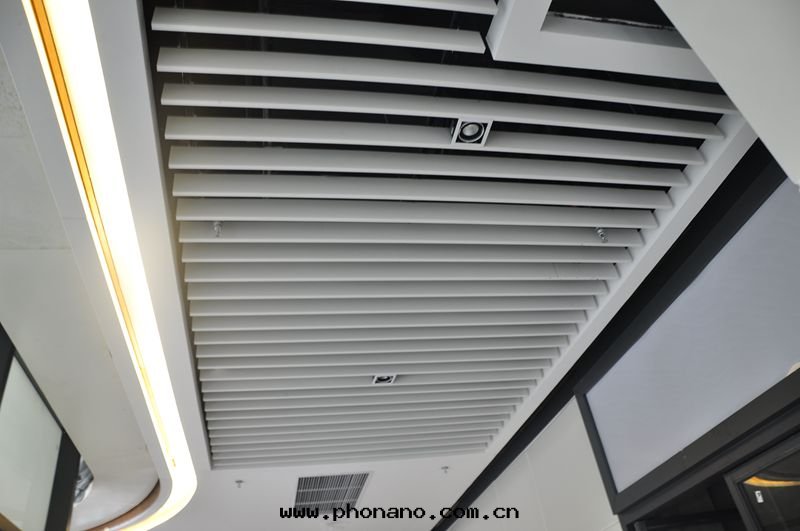 包(bāo)柱(zhù)鋁(lǚ)單闆案(àn)例