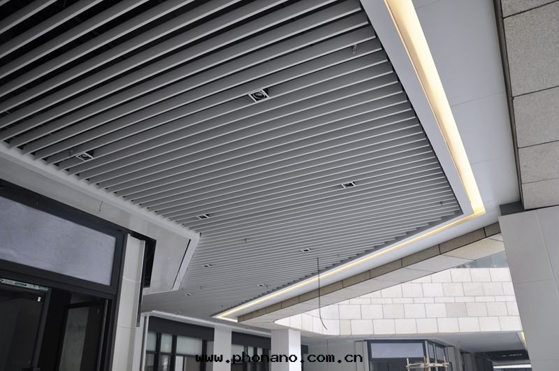 包(bāo)柱(zhù)鋁(lǚ)單闆案(àn)例