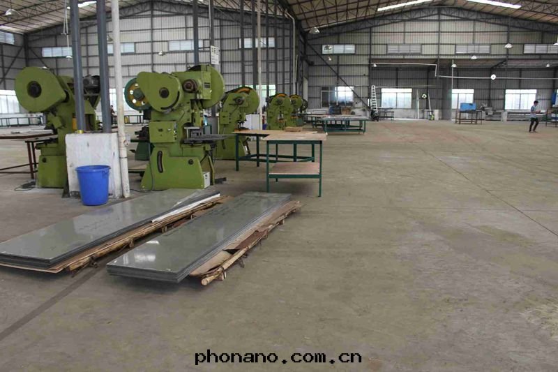 鋁(lǚ)型材組裝(zhuāng)車間(jiān)