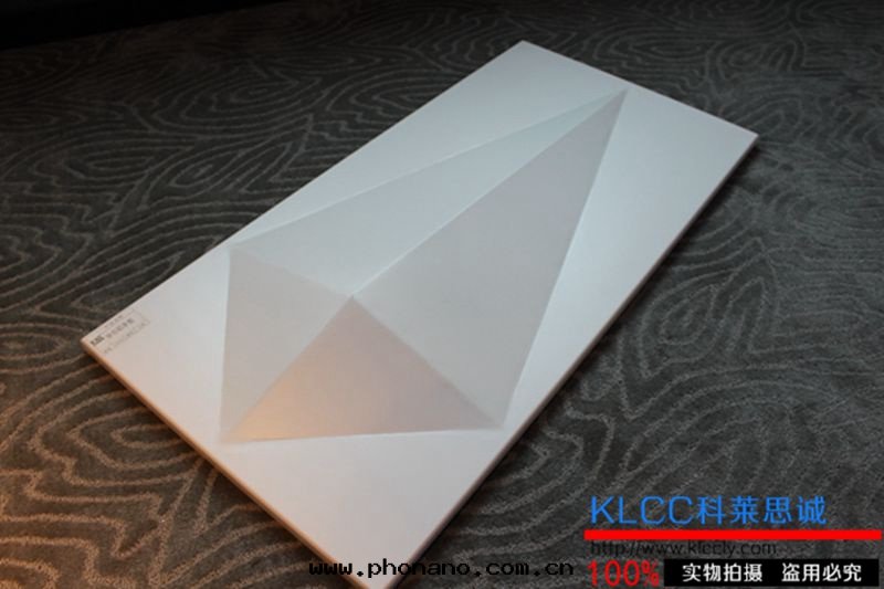 异(yì)形鋁(lǚ)單闆