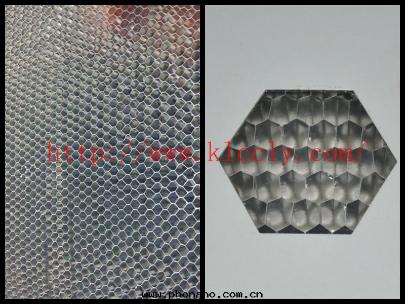 蜂窩鋁(lǚ)闆 (1).jpg
