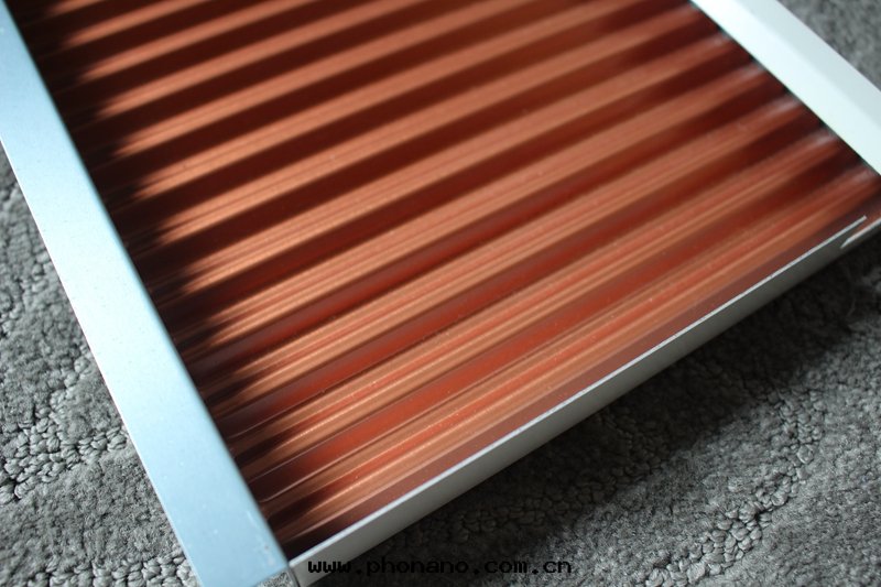 微孔鋁(lǚ)瓦(wǎ)楞闆