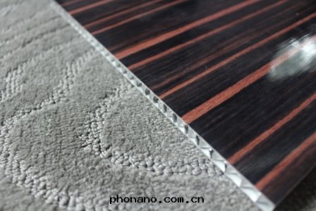 實(shí)木(mù)皮(pí)鋁(lǚ)蜂窩闆