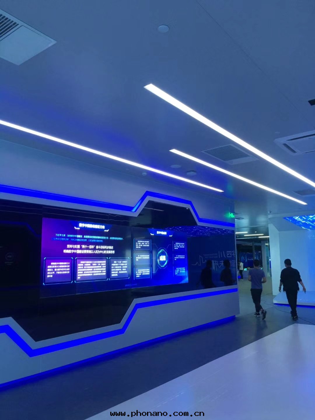 成(chéng)都電(diàn)信(xìn)總(zǒng)部(bù)大(dà)廈